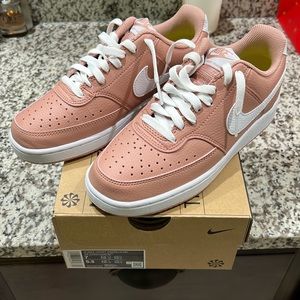 Like New Nike Court Vision